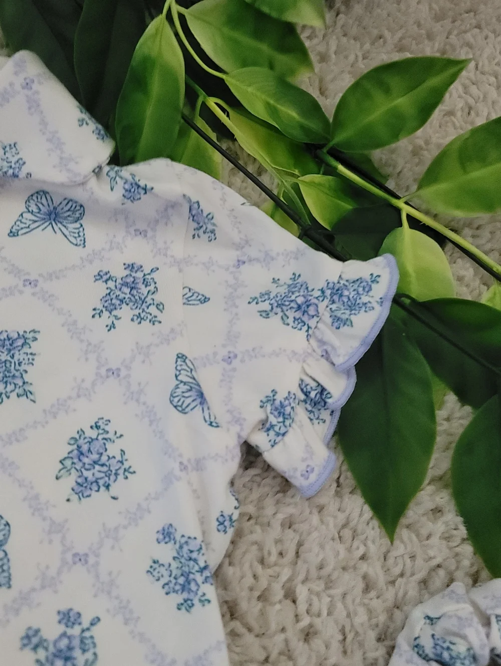 Toddler Girl Floral & Butterflies Ruffled Pajamas + Scrunchie (3T) - Picture 3 of 6